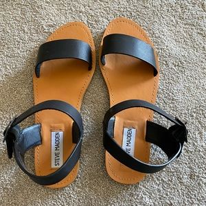 Steve Madden Black Sandals